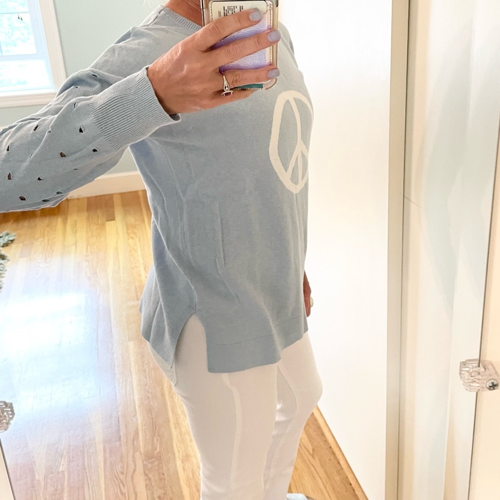 Project Peace Sign Sweater - Picture 7 of 10
